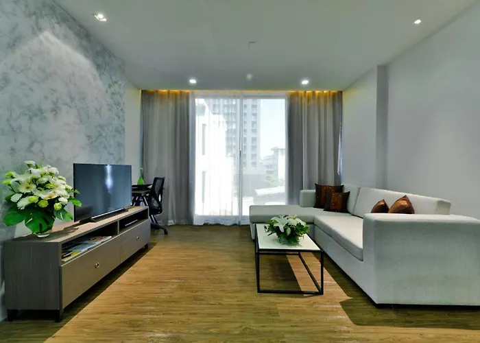 Hotel Civic Horizon & 4*